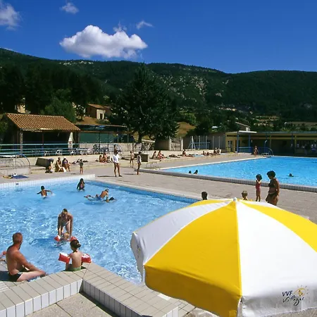 Prázdninový areál Vvf Drome Provence 3*