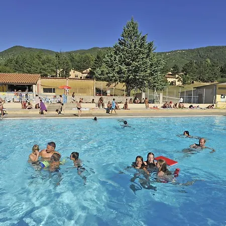 Vvf Drome Provence Parque de vacaciones 3*